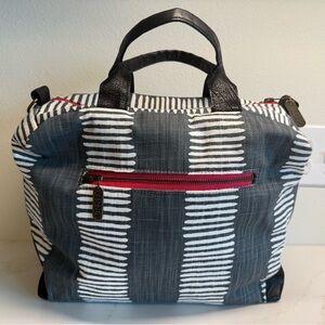 Rebekah Scott Poppi Pro Gray Stripe Canvas Crossbody Bag Pink Zipper